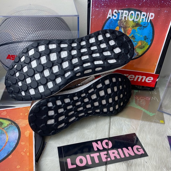 🆕 - Adidas PureBOOST GO Raw Khaki - Size: M 11.5 - Picture 9 of 11